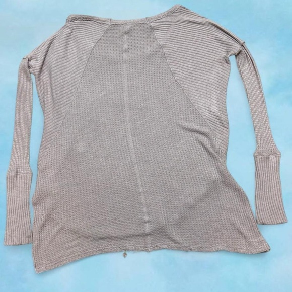 Free People Pink Distressed Knit Top Boho Style - Picture 5 of 7